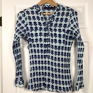 Liza Byrd Gauzy Top Artsy Blue Pattern Metal Buttons